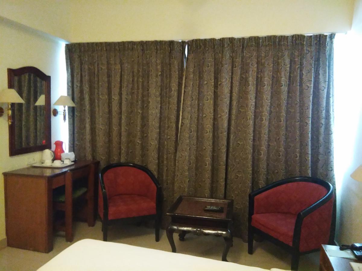 Hotel Pankaj Thiruvananthapuram Екстериор снимка